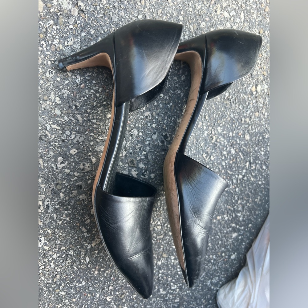 Vince shoes 8.5